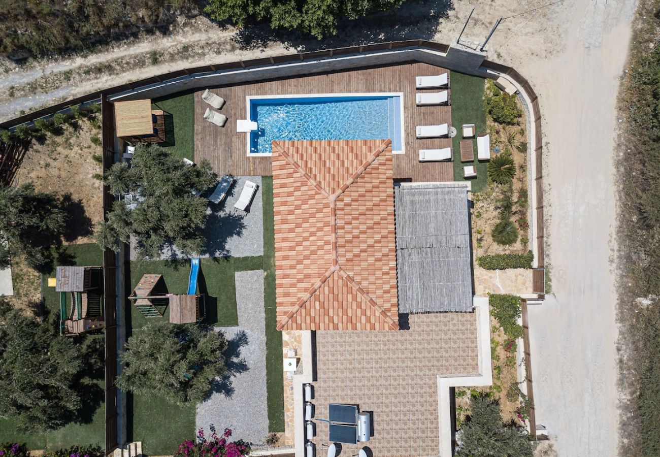 Villa in Rethymno - Villa Prima – mit privatem beheiztem Pool und Whirlpool