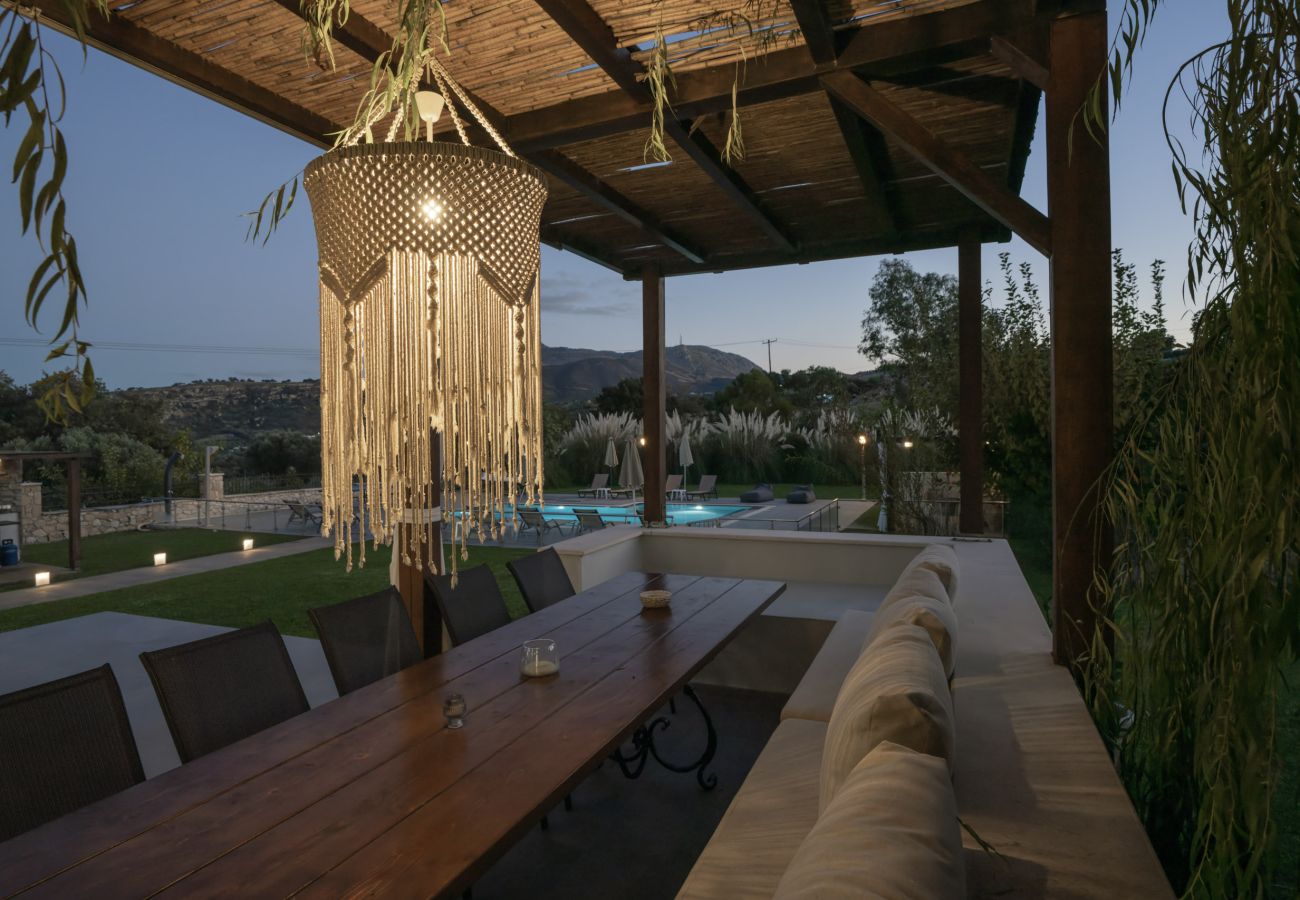 Villa in Tria Monastiria - Villa Sfedami - Pool with Children Safety Fence