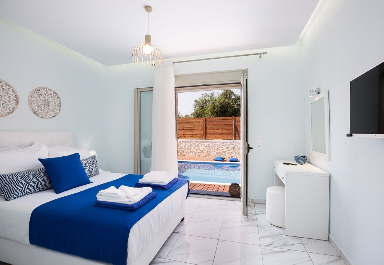 Villa in Rethymno - Villa Vera – mit privatem beheiztem Pool und Whirlpool