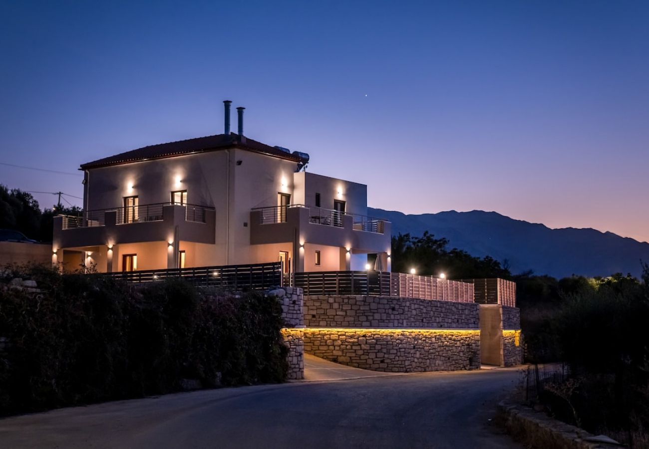 Villa in Agios Konstantinos - Villa Karouzo – mit privatem Pool