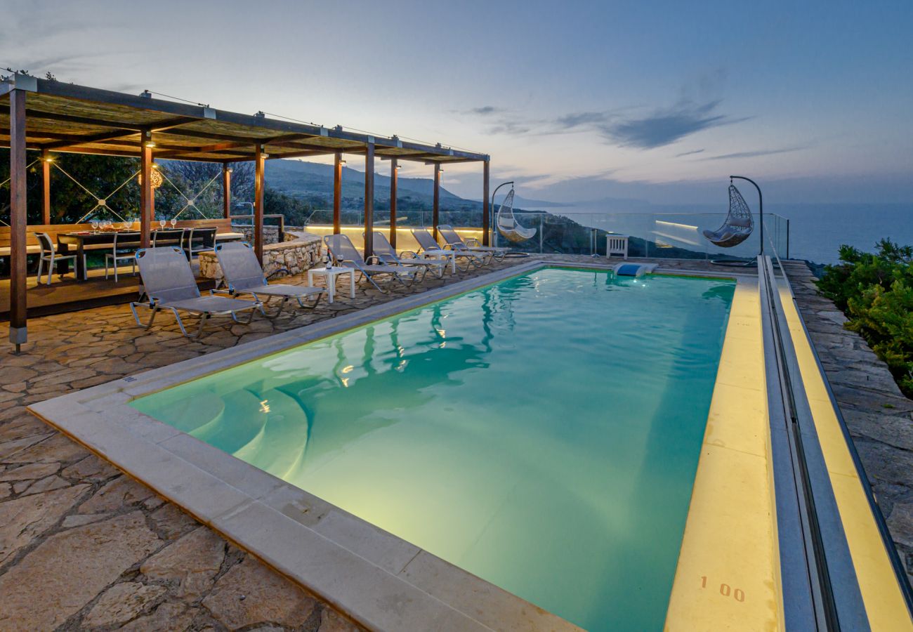 Villa in Gerani -  Villa Serenity - Mit privatem beheiztem Pool