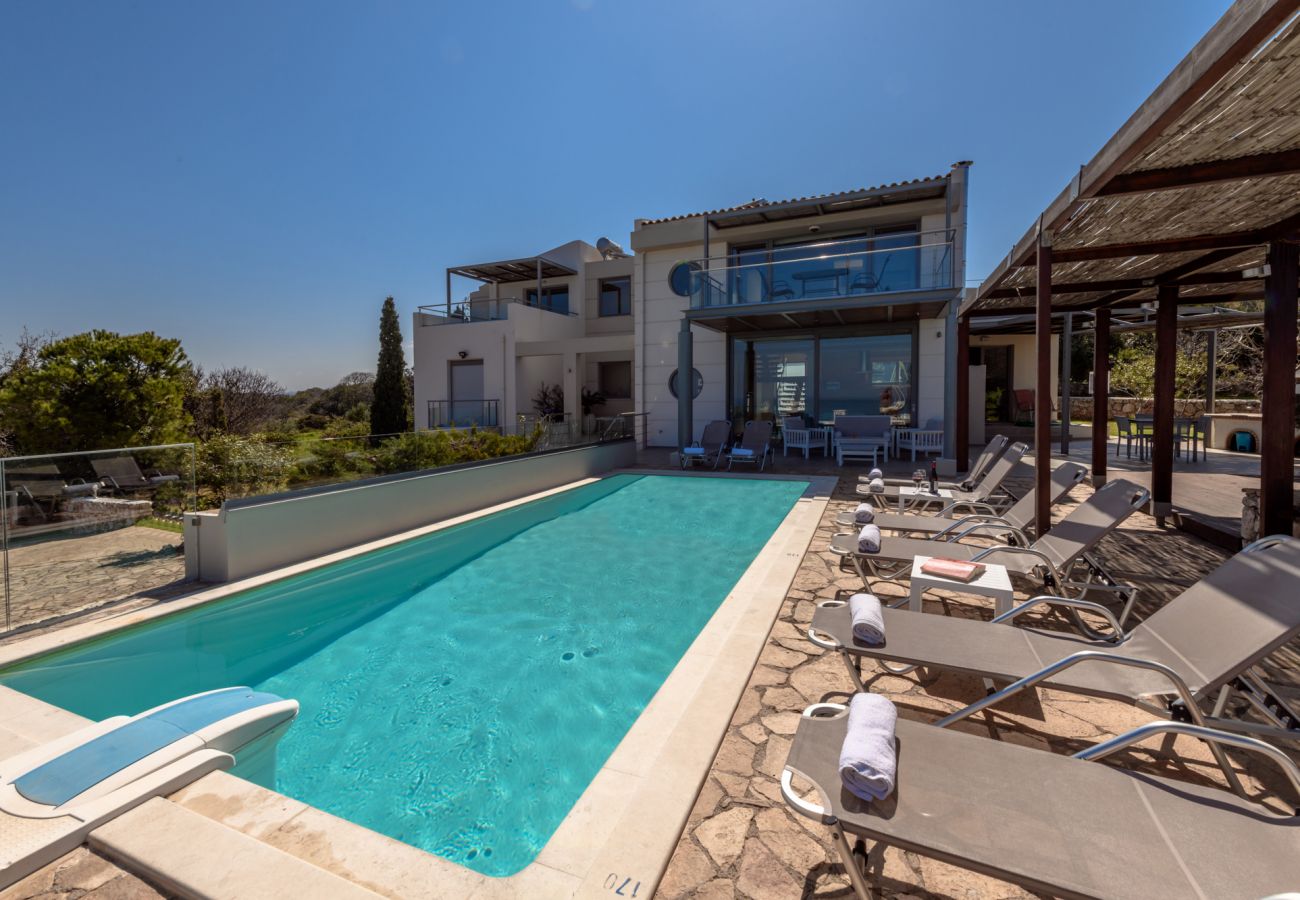 Villa in Gerani -  Villa Serenity - Mit privatem beheiztem Pool