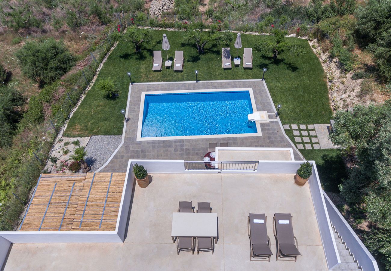 Villa in Pagkalochori - Villa Guinevere-mit privatem Pool