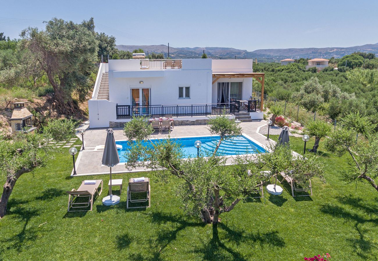 Villa in Pagkalochori - Villa Guinevere-mit privatem Pool