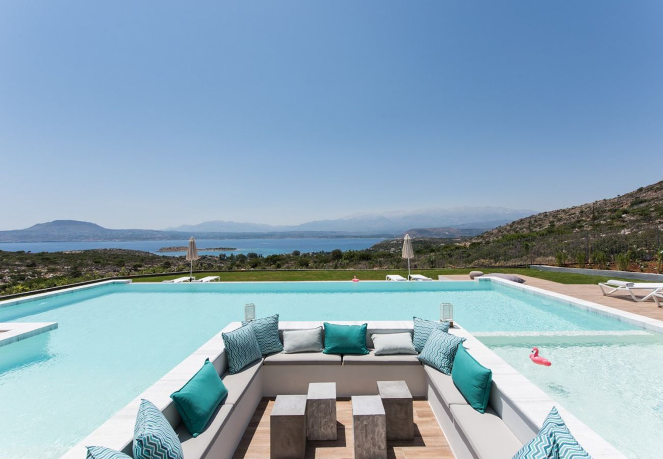 Villa in Chania - Luxuriöse Villa Alas – mit privatem Pool