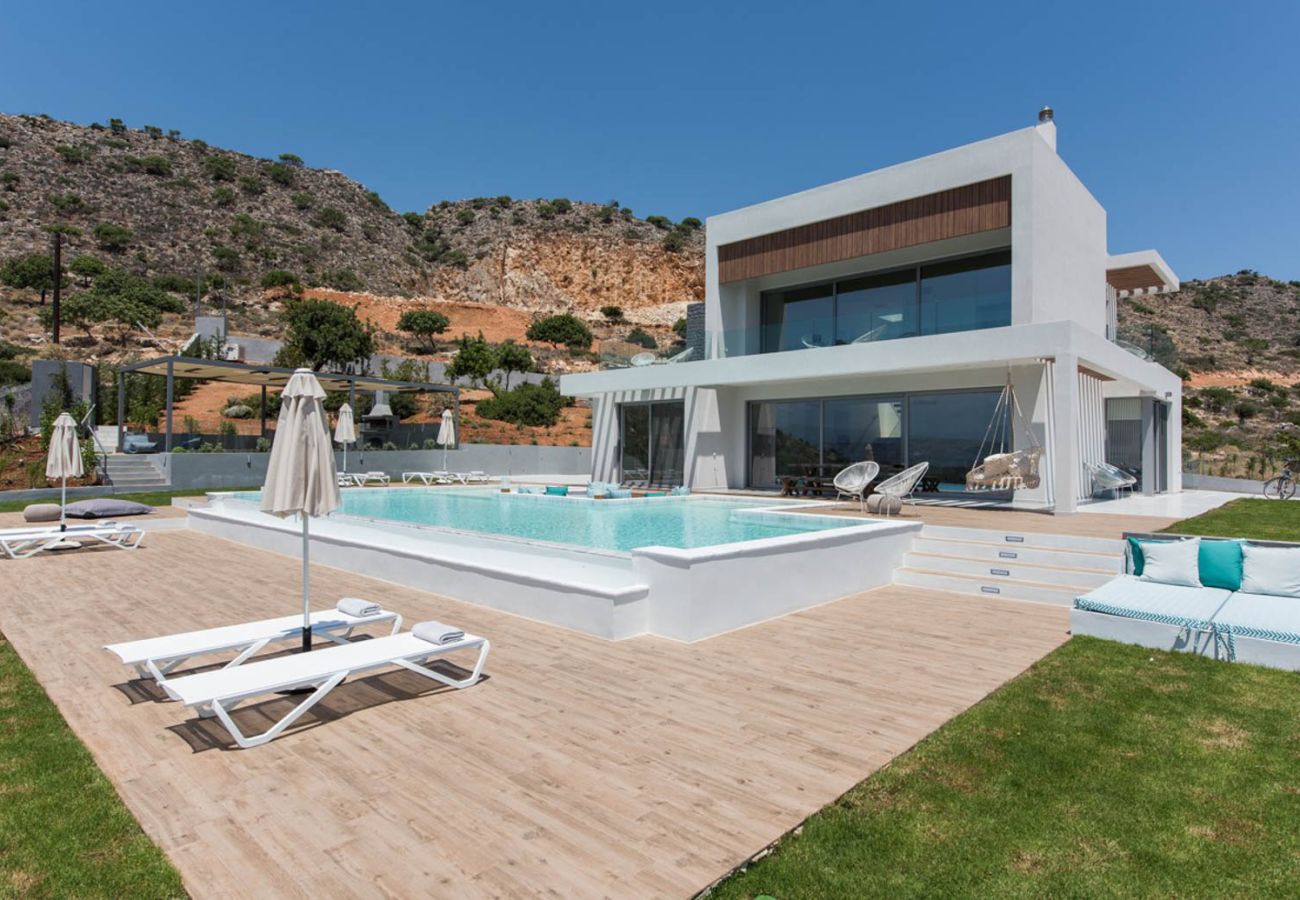 Villa in Chania - Luxuriöse Villa Alas – mit privatem Pool