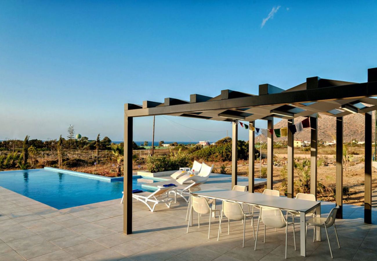 Villa in Chania - Luxuriöse Villa Andrae – mit privatem beheiztem Pool