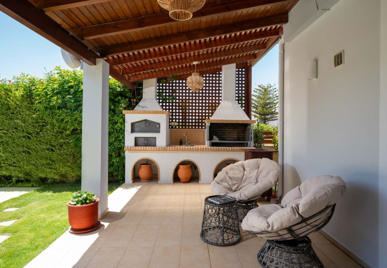 Villa in Sfakaki - Villa Elena Beach - With Private Heated Pool