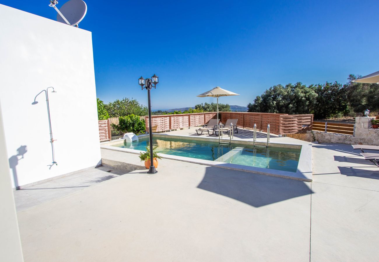 Villa in Saitoures - Villa Altura - With Private Pool