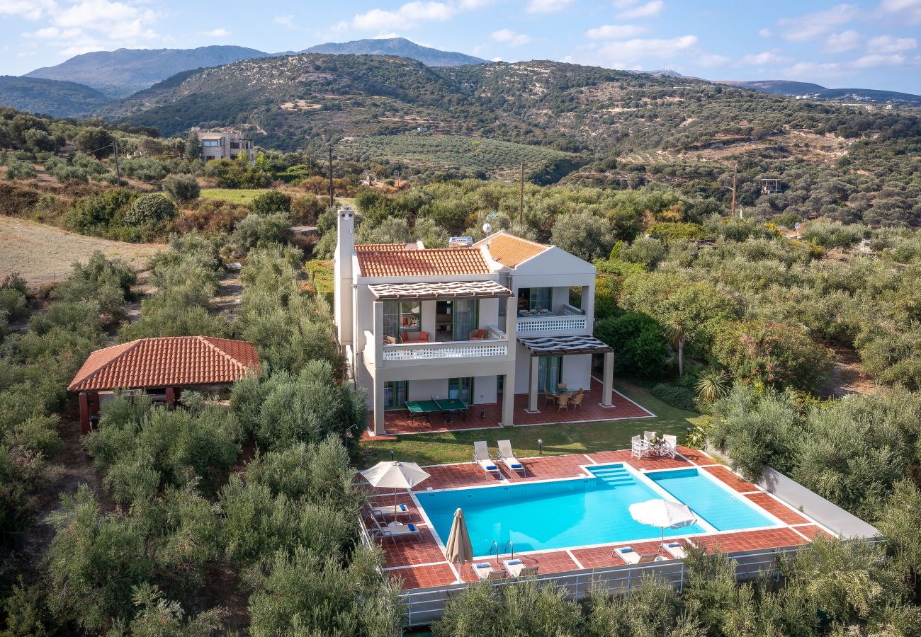 Villa in Giannoudi - Villa Panorama - With 60m Private Pool