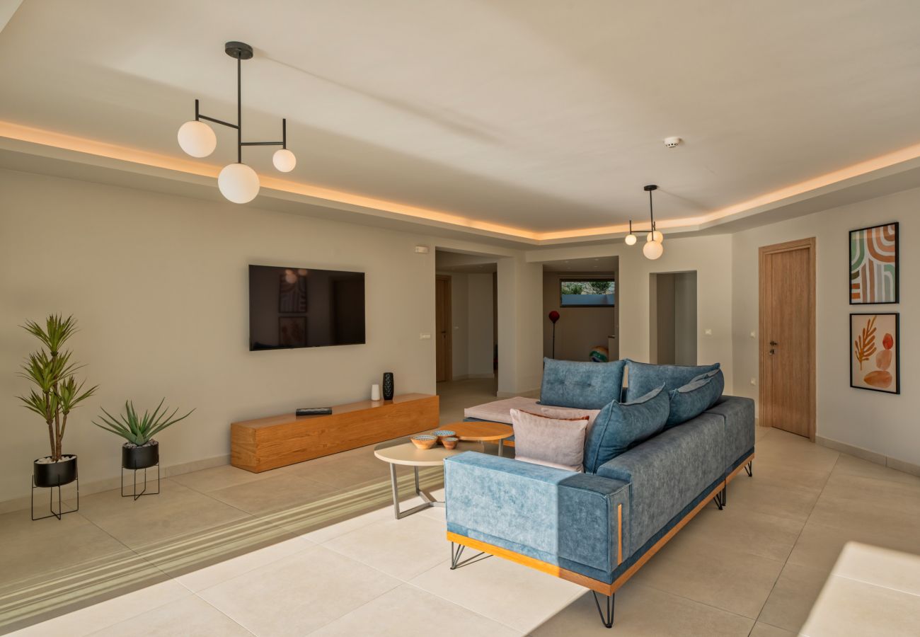 Villa in Tria Monastiria - Luxury Zakkallin Villa - With Amazing View