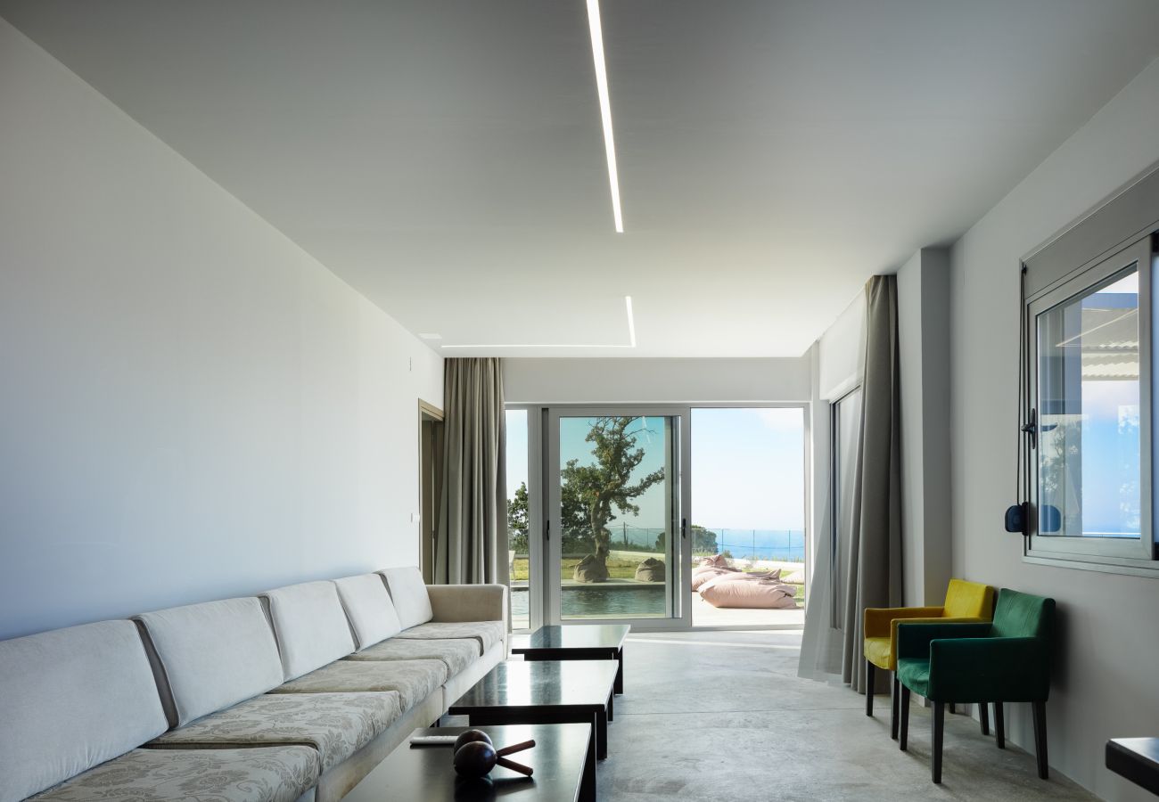 Villa in Gallos - O2 Villa | With Private Heated Pool