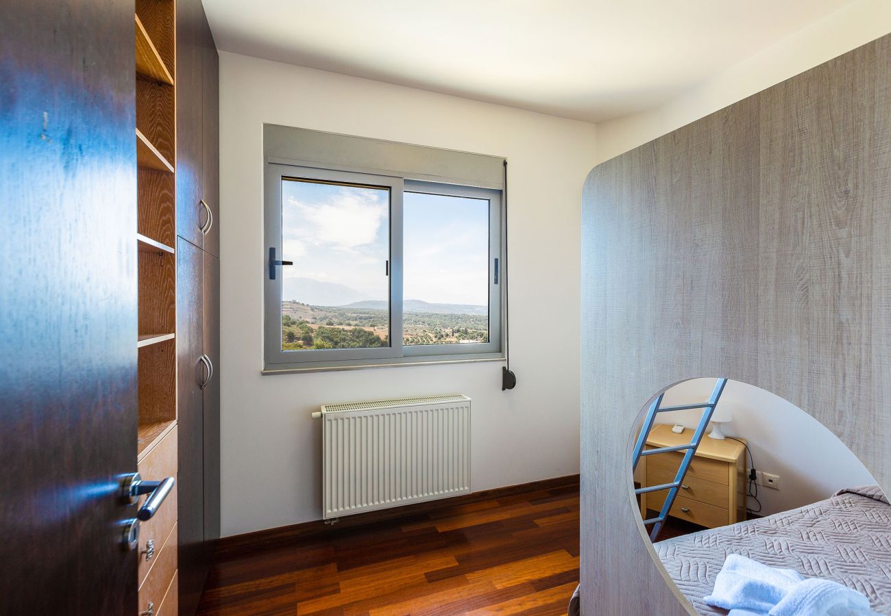 Villa in Gallos - O2 Villa | With Private Heated Pool