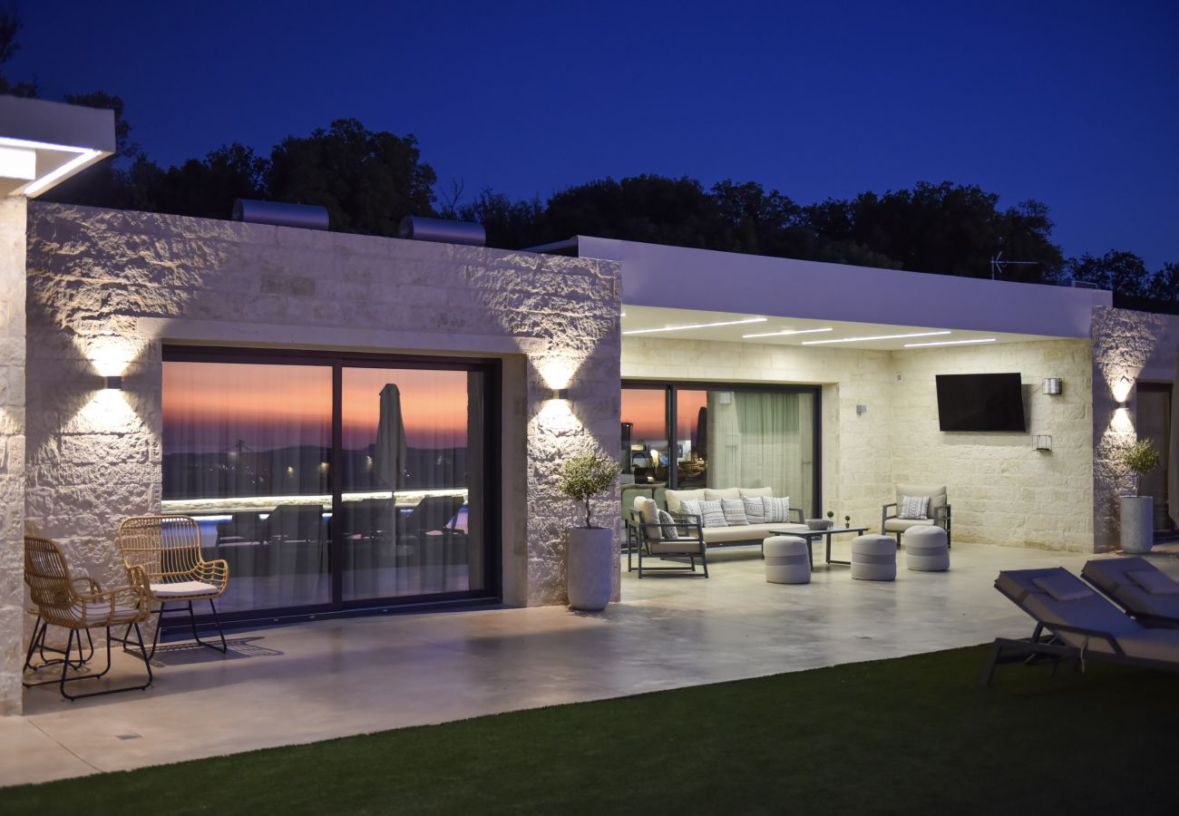 Villa in Choumeri - Elira Luxury Villa - With Private Pool