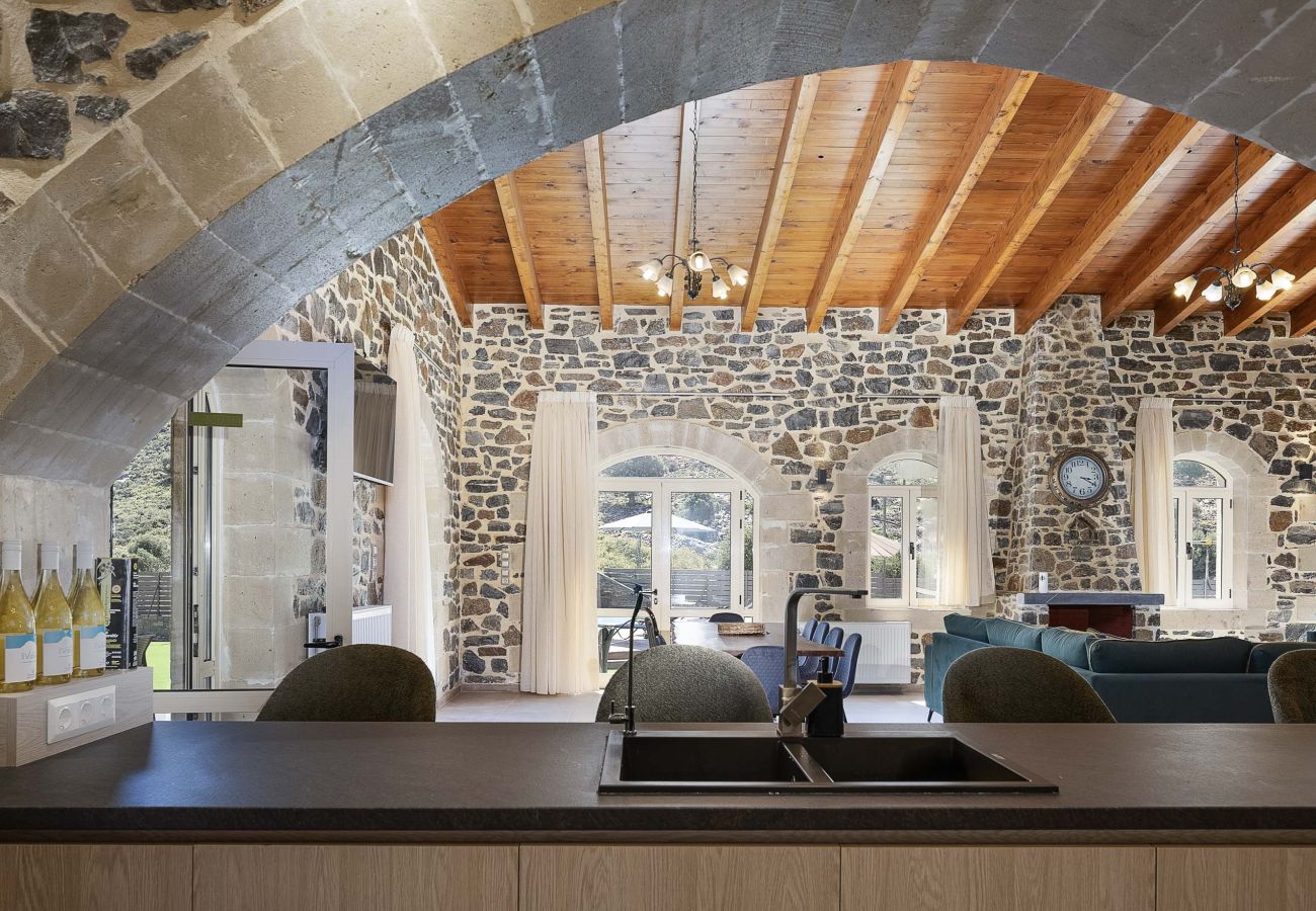 Villa in Garazo - Villa Pasiphae - With Private Pool