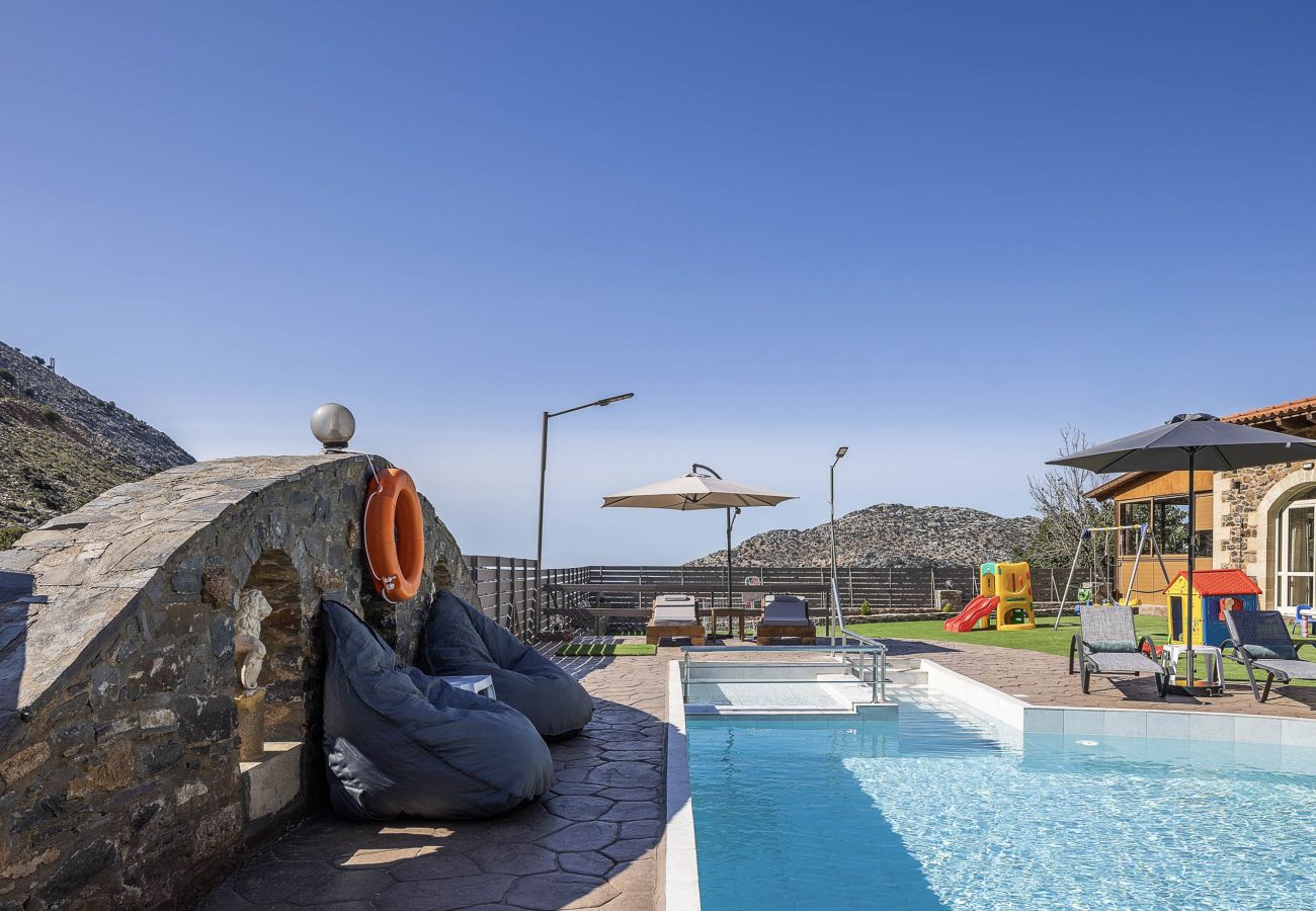 Villa in Garazo - Villa Pasiphae - With Private Pool