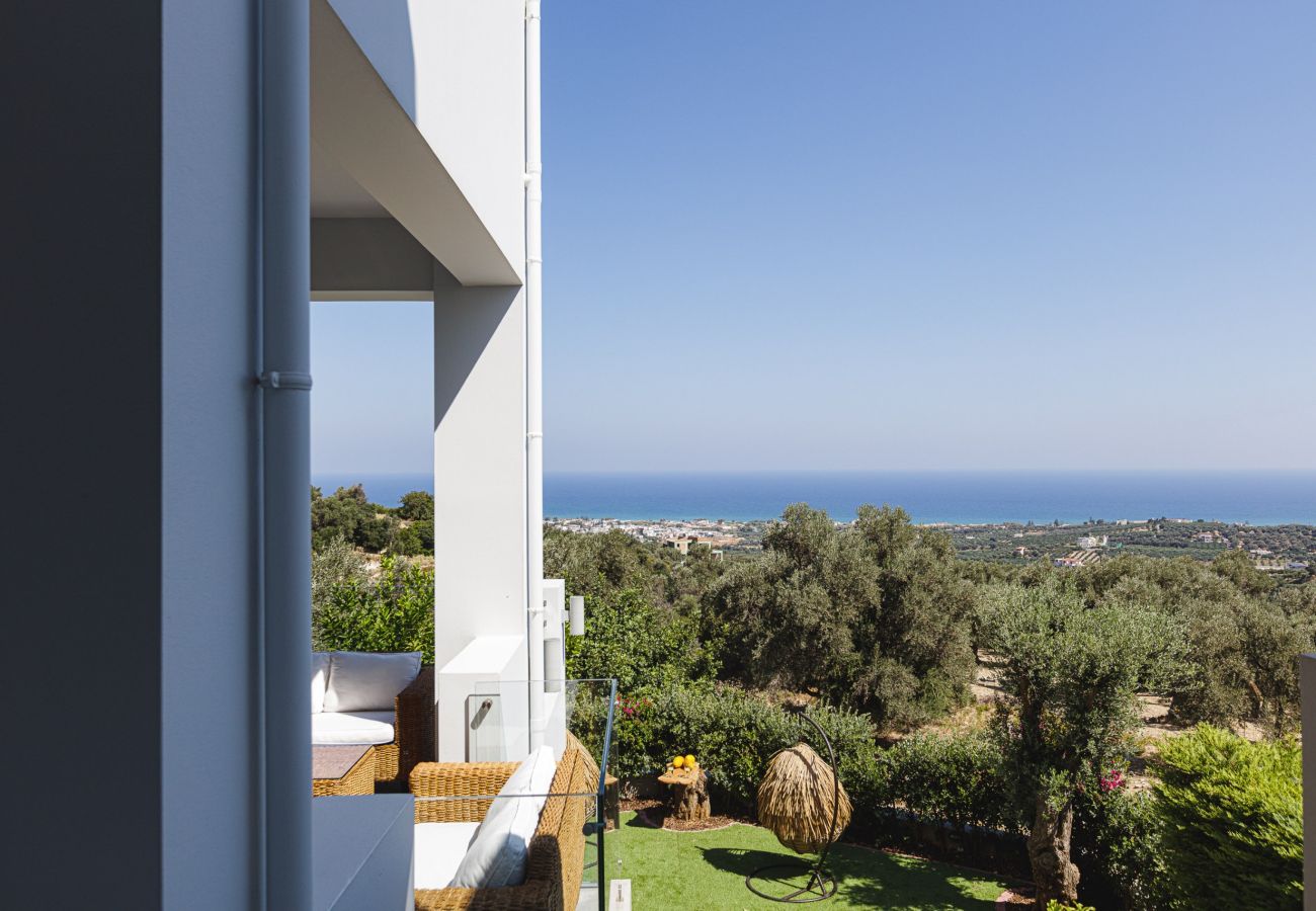 Villa in Maroulas - Luxuriöse Villa Rizes - mit privatem Pool