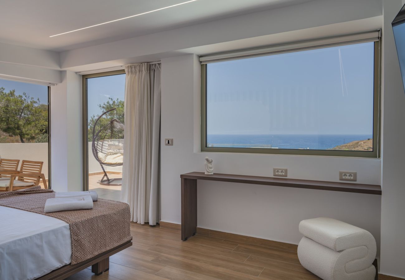 Villa in Panormo - Luxury Villa Selestine | With Private Pool 