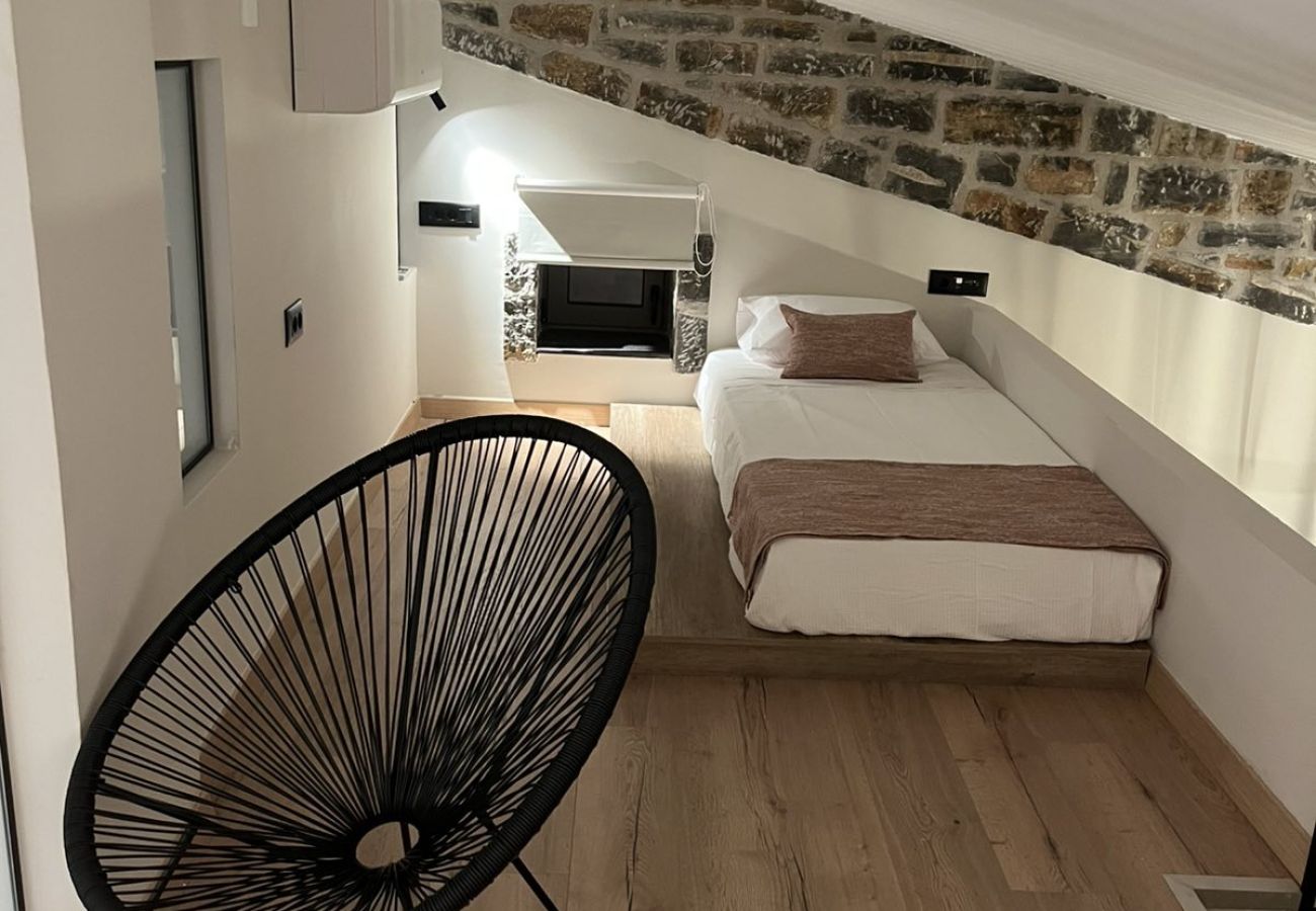 Villa in Agia Triada - Villa Rea – mit privatem beheiztem Pool