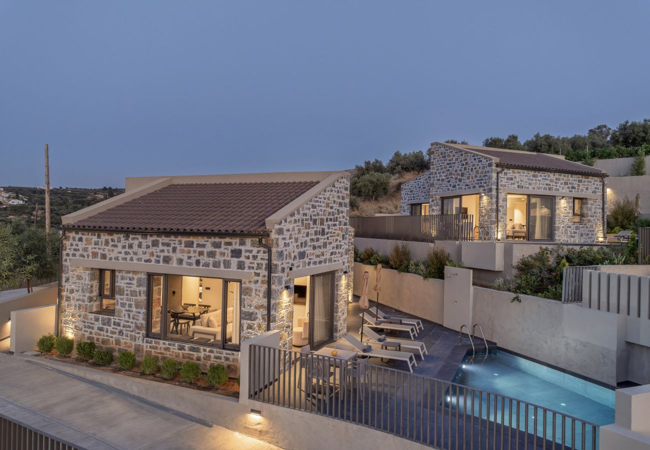 Villa in Agia Triada - Valley View Villas - Mit 3 Pools
