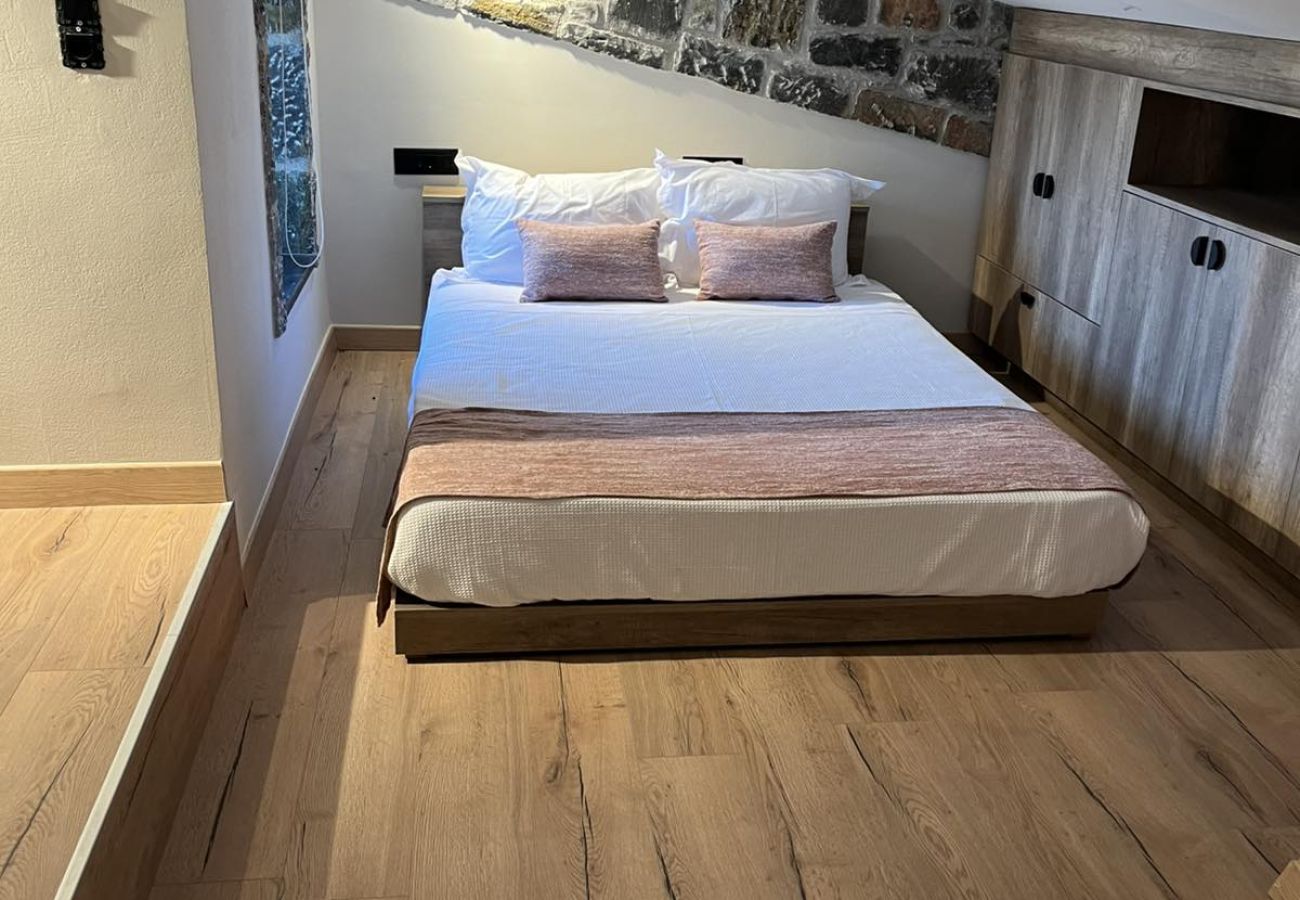 Villa in Agia Triada - Valley View Villas - Mit 3 Pools