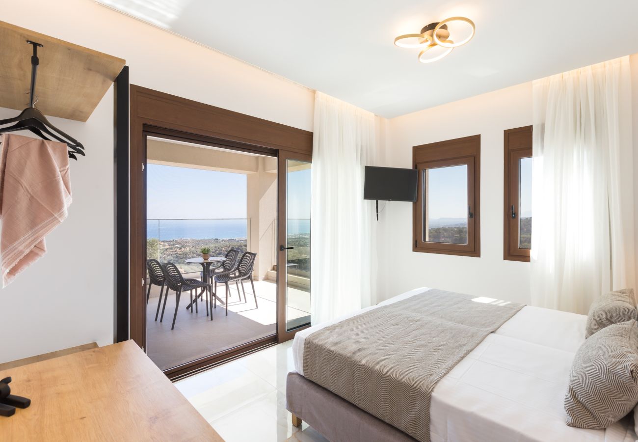 Villa in Agia Eirini - Villa Santa Irini 2 - With Heated Pool