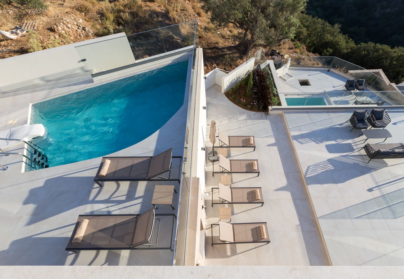 Villa in Agia Eirini - Villa Santa Irini 2 - With Heated Pool