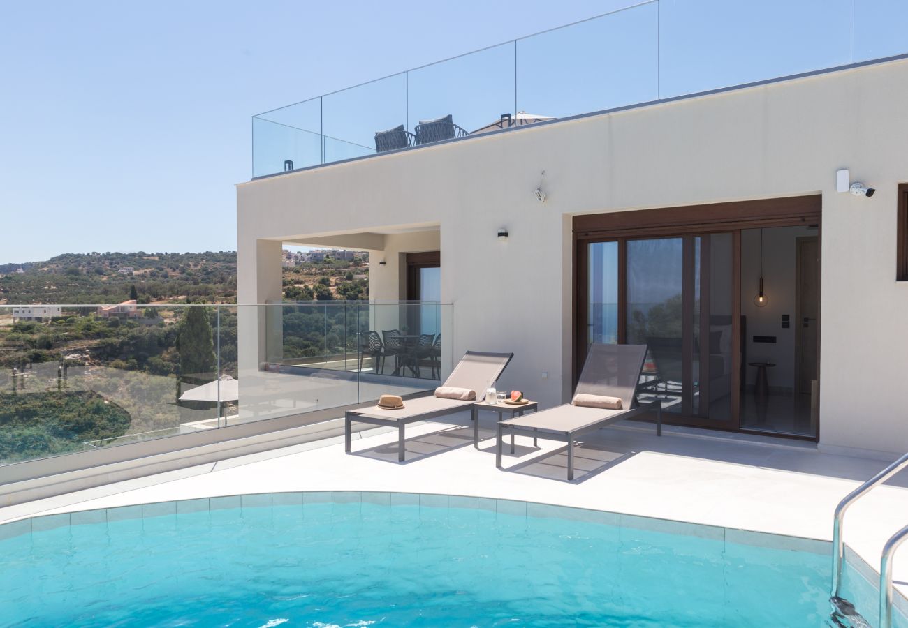 Villa in Agia Eirini - Villa Santa Irini 2 - With Heated Pool