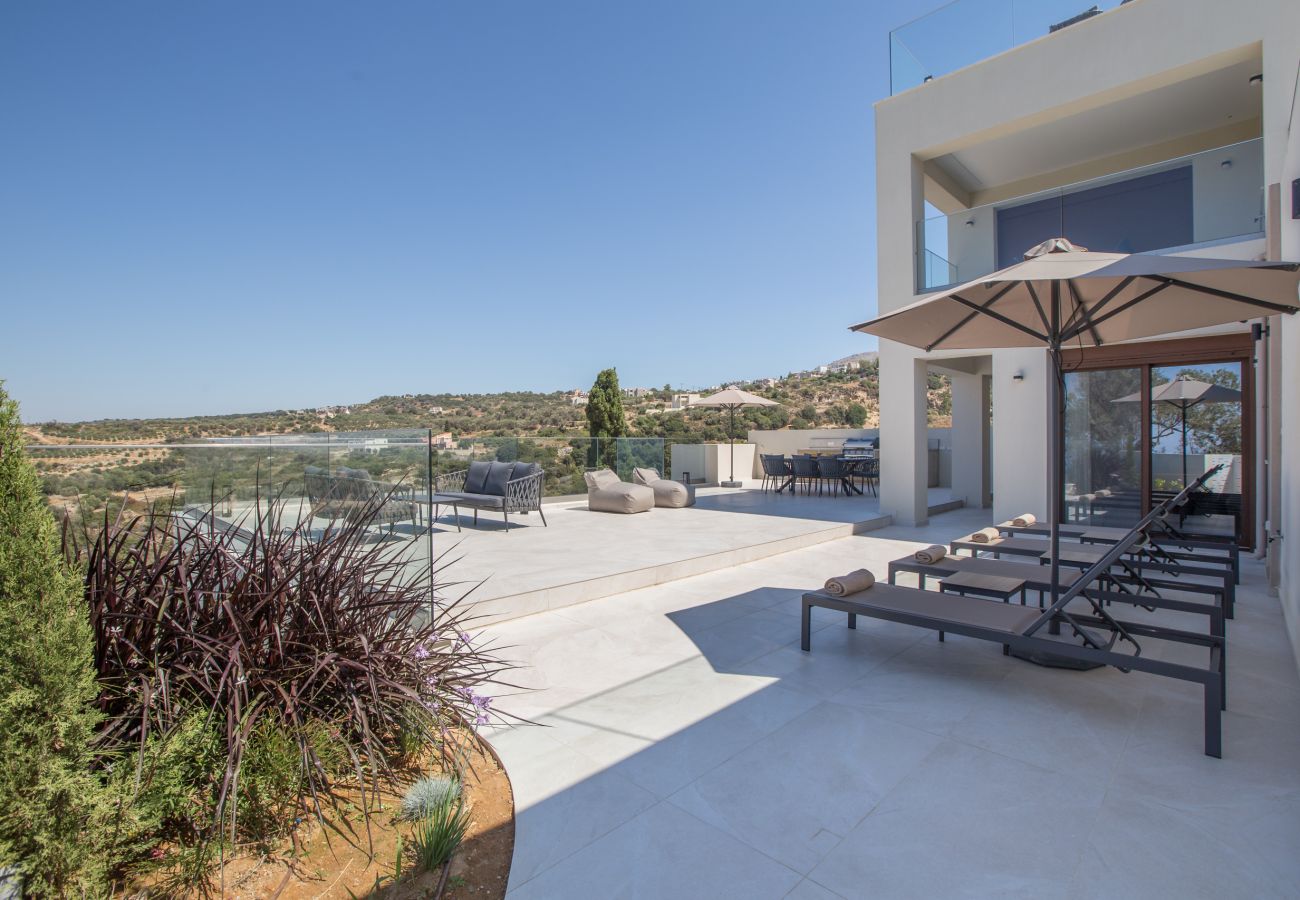 Villa in Agia Eirini - Villa Santa Irini 2 - With Heated Pool