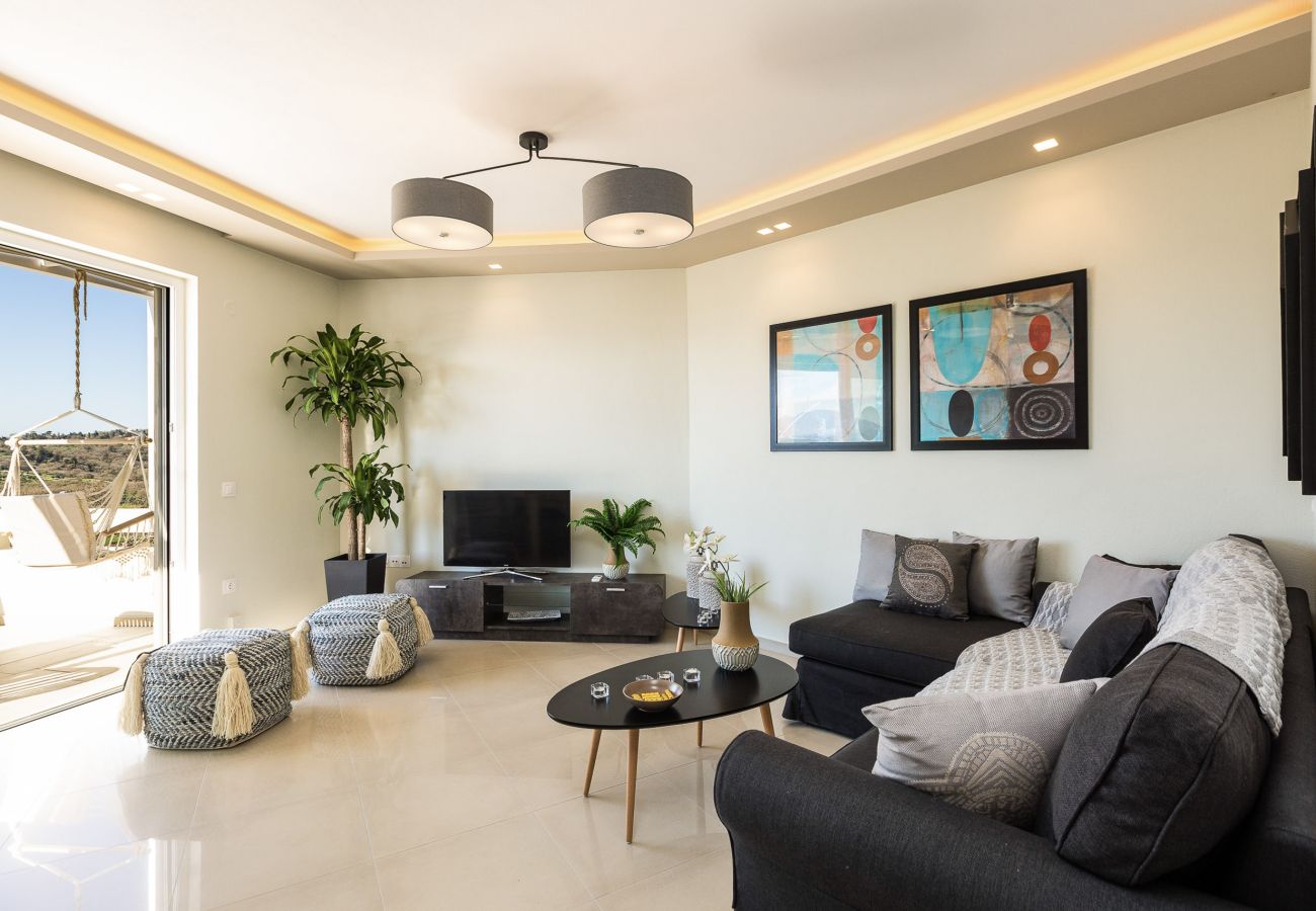 Villa in Armeni - Three Moirai Villa – mit 2 beheizten Pools