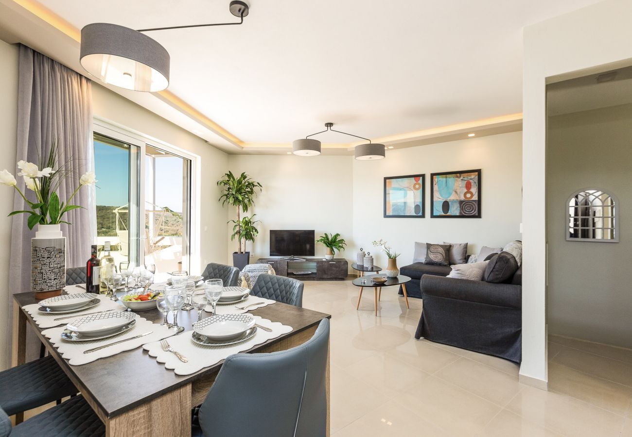 Villa in Armeni - Three Moirai Villa – mit 2 beheizten Pools