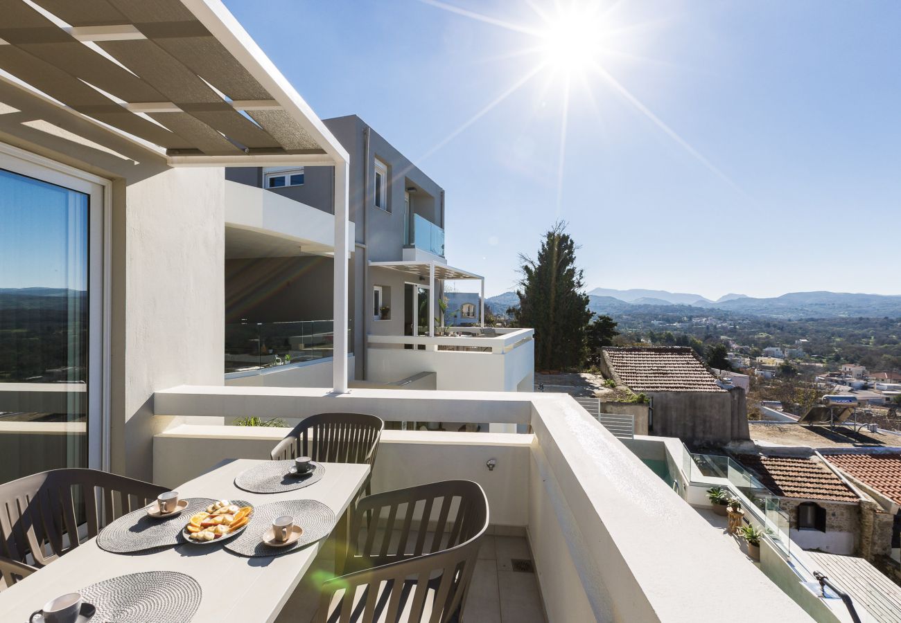 Villa in Armeni - Three Moirai Villa – mit 2 beheizten Pools