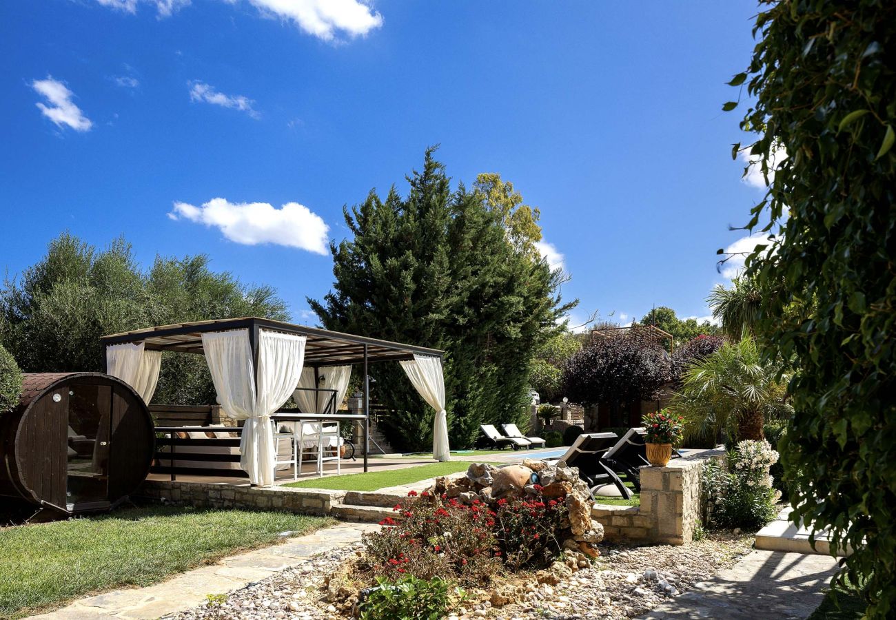 Villa in Xiron Chorion - Maratho Villa – mit privatem Pool