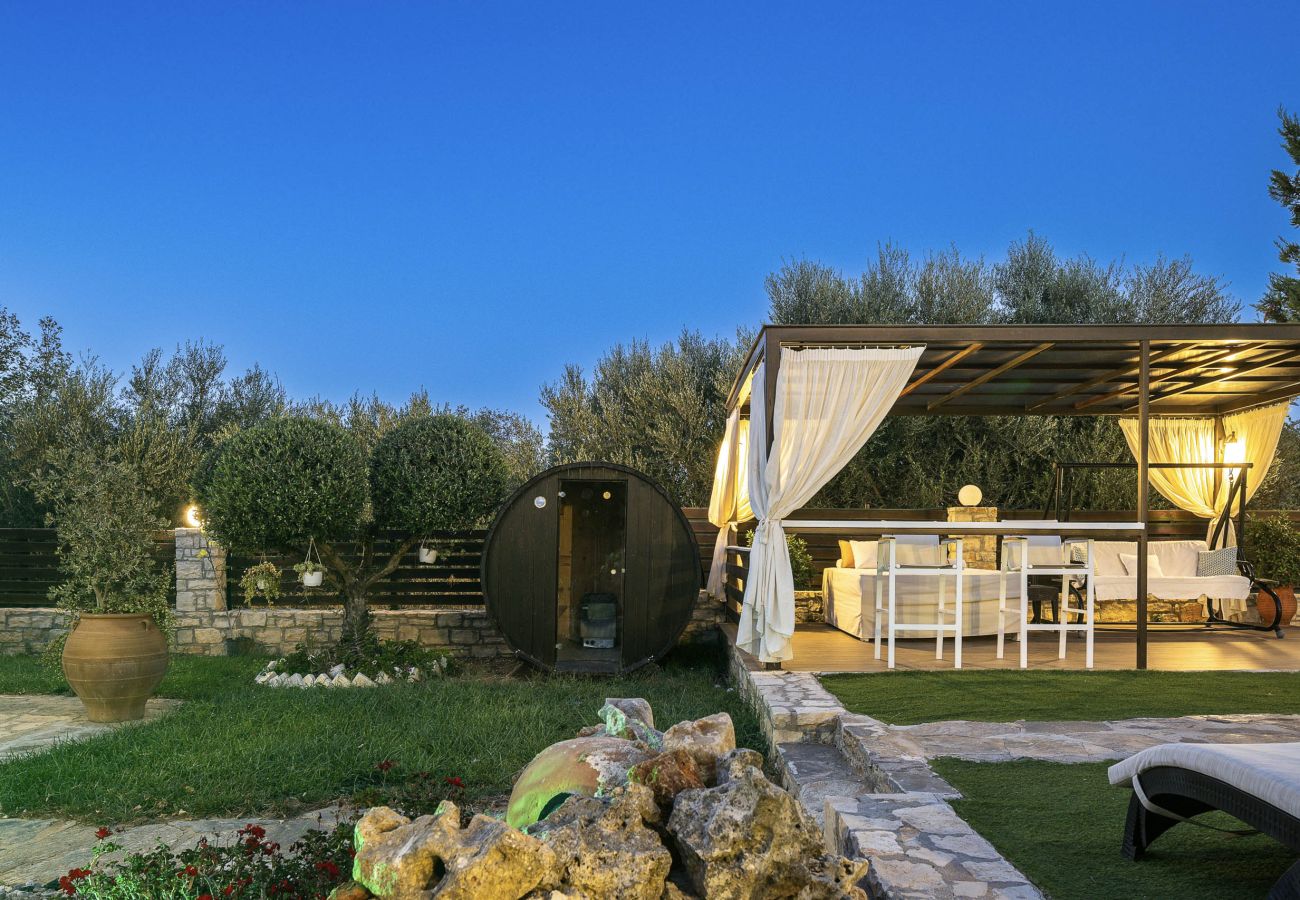 Villa in Xiron Chorion - Maratho Villa – mit privatem Pool