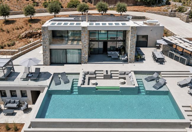 Villa in Gerani - Luxurious Villa Alea