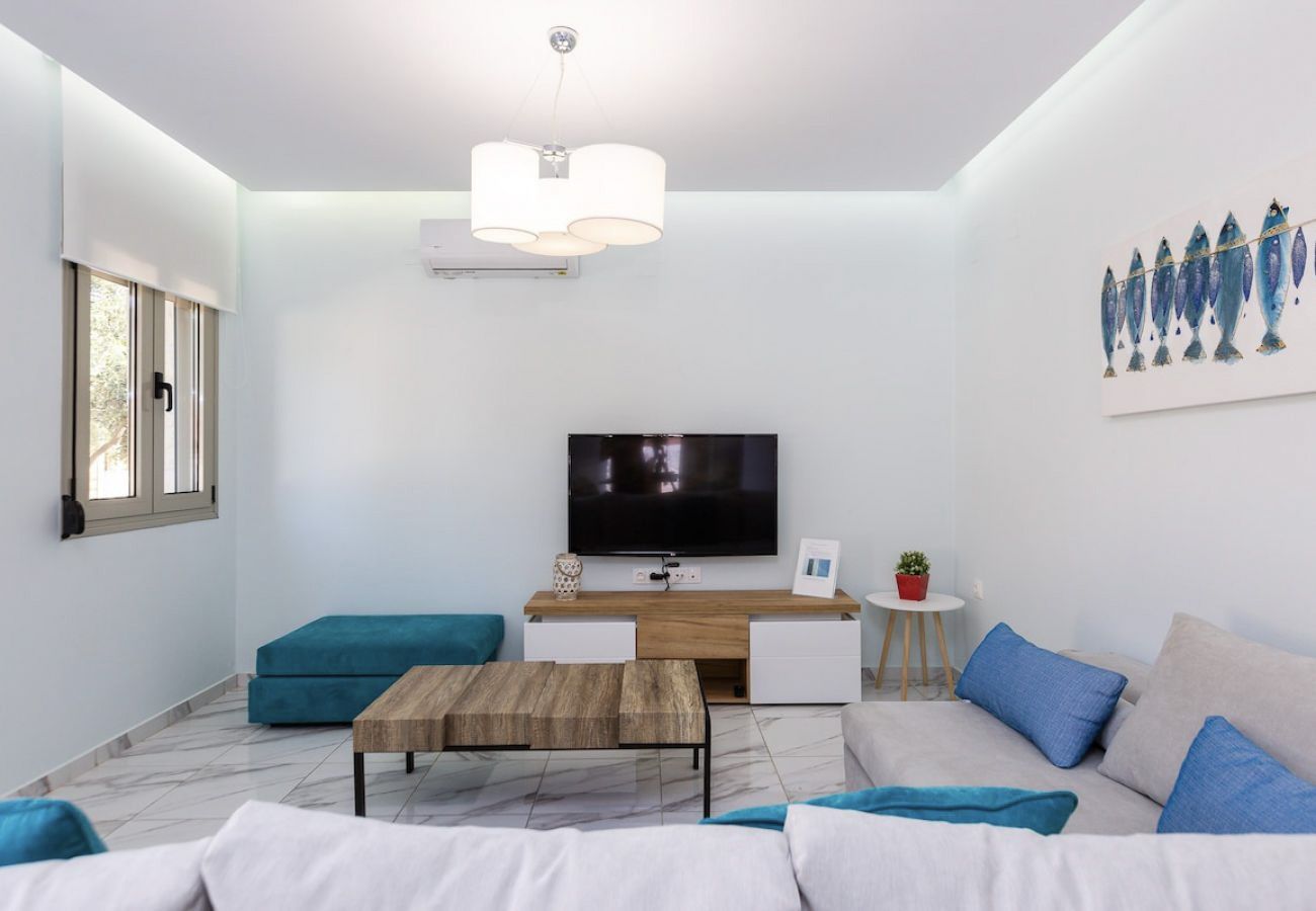 Villa in Pagkalochori - Primavera Villa – 2 beheizte Pools & Whirlpools