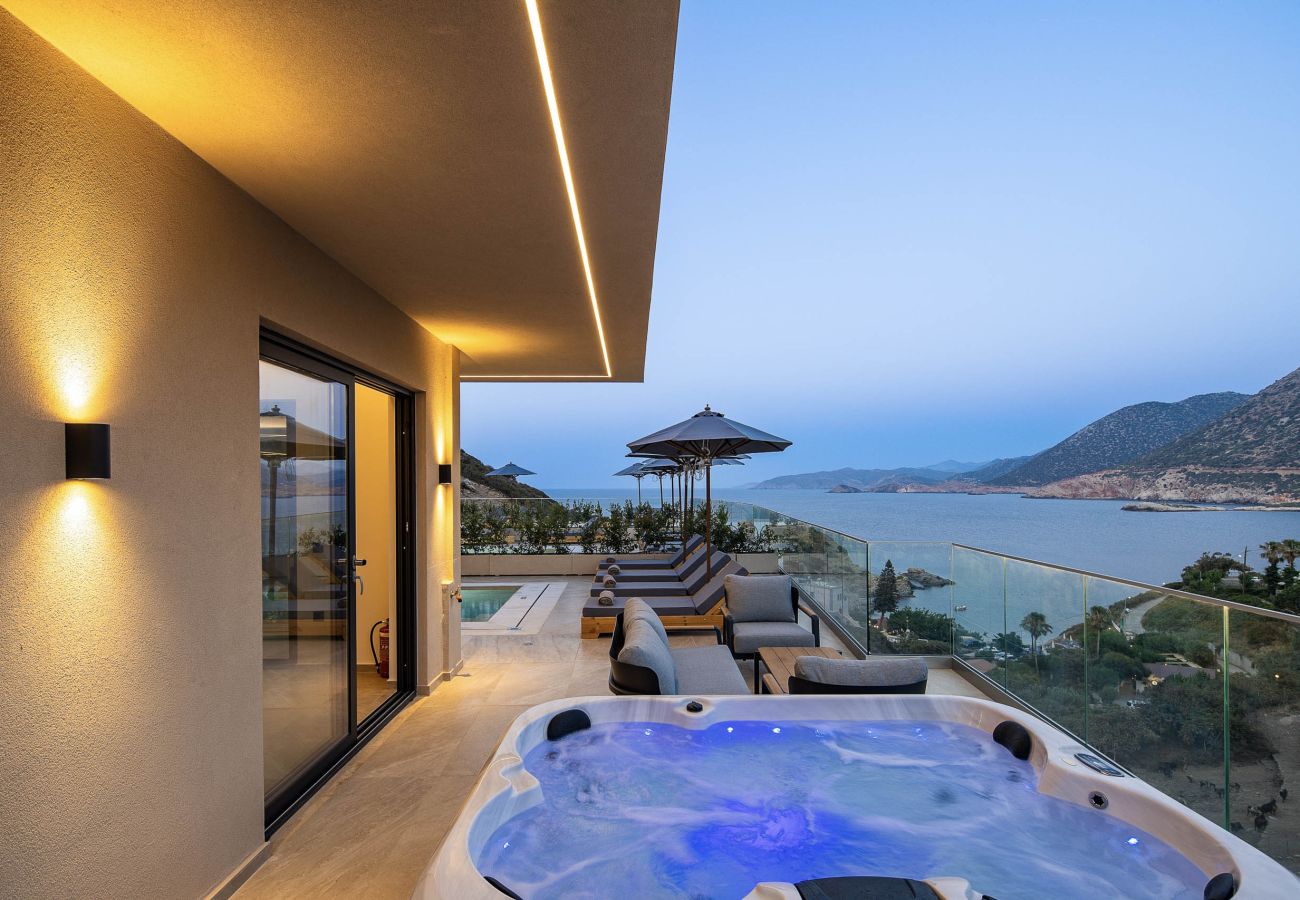 Villa in Bali - Deluxe-Villa Celeste – Meerblick und privater Pool