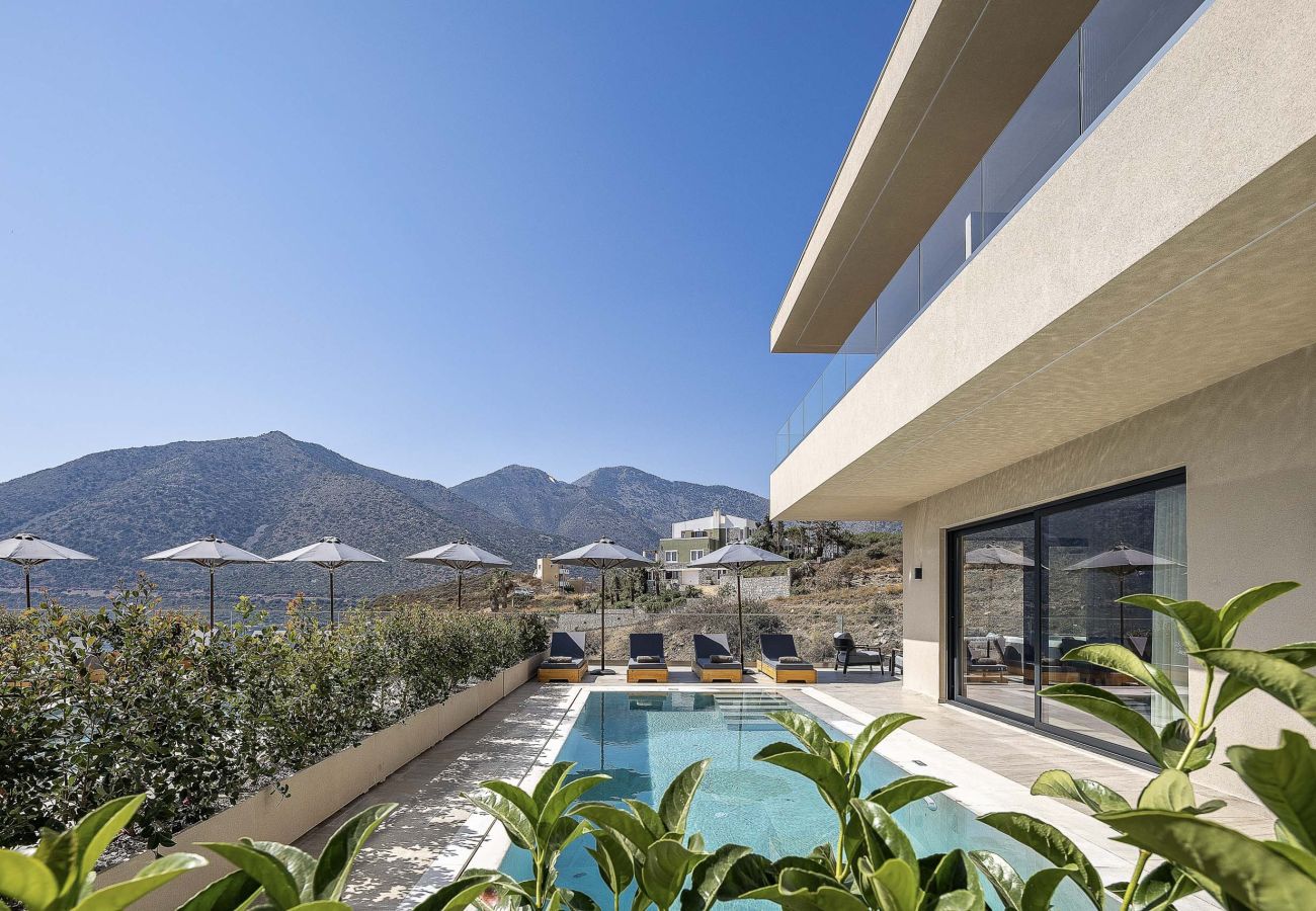 Villa in Bali - Deluxe-Villa Celeste – Meerblick und privater Pool