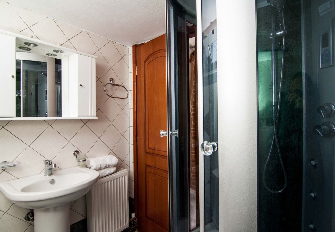 Villa in Perama -  Blaue Villen – mit 2 privaten Pools