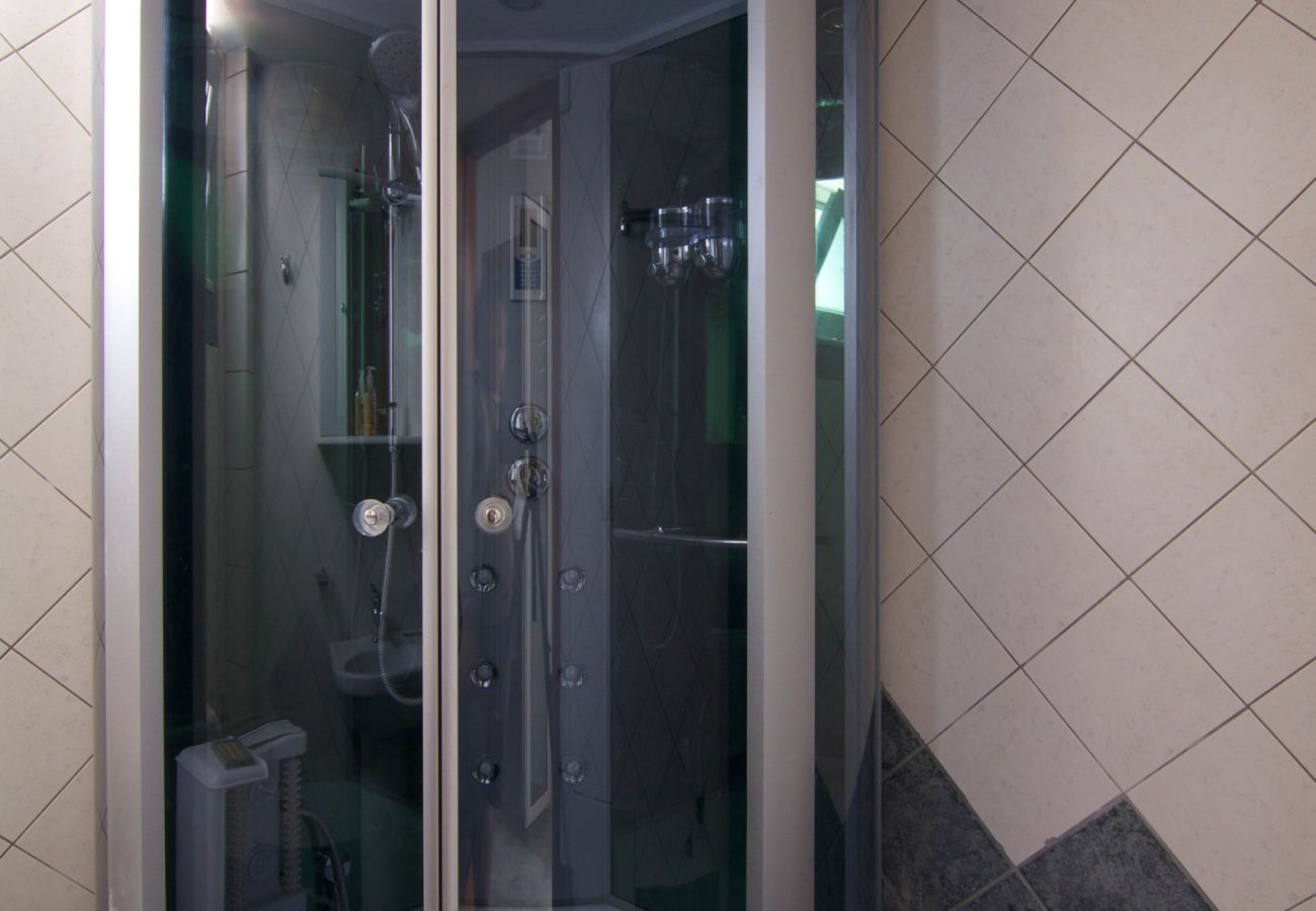 Villa in Perama -  Blaue Villen – mit 2 privaten Pools