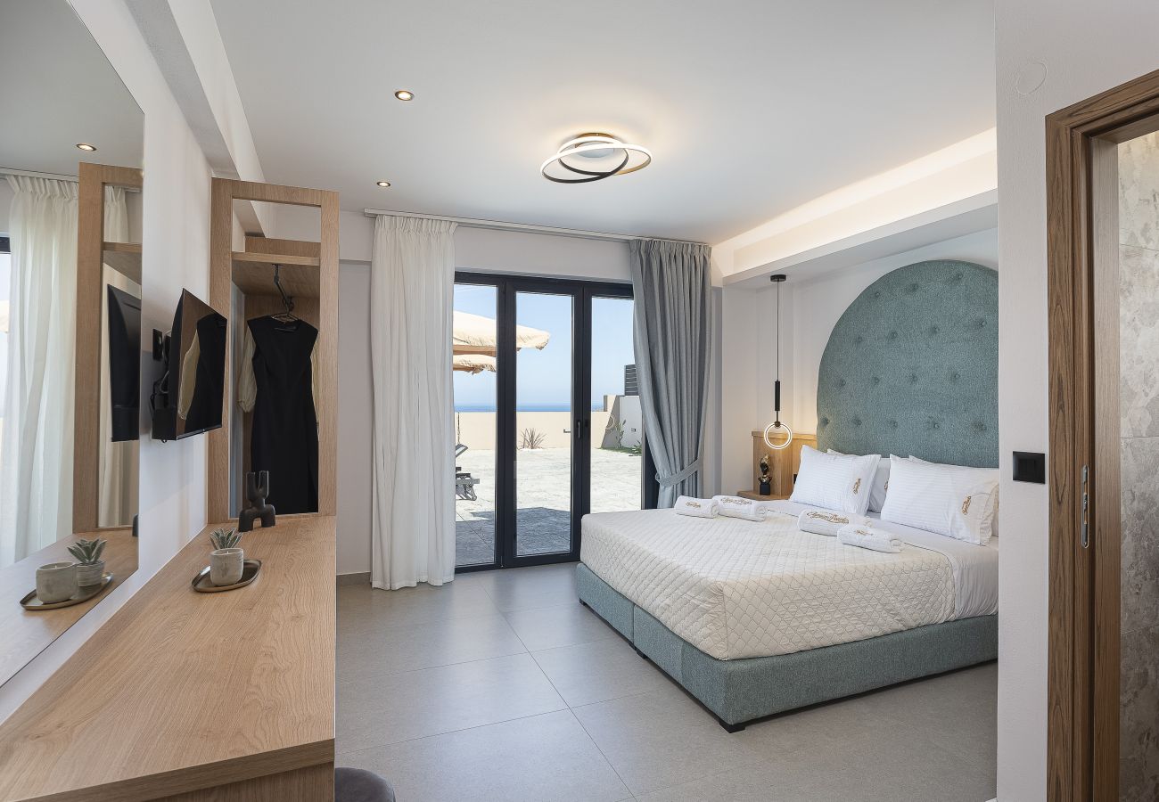 Villa in Panormo - Villa Selene – Luxury Sea View Villa