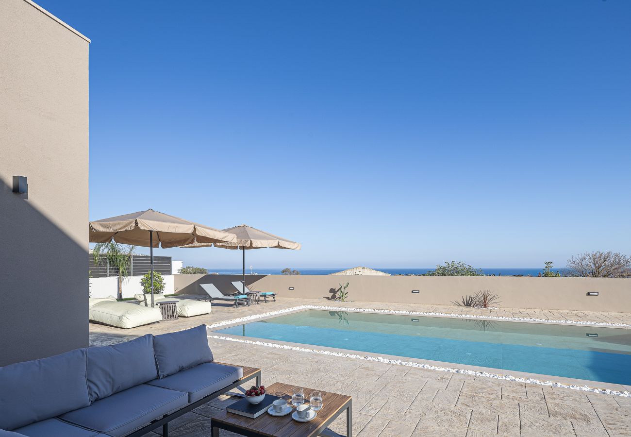 Villa in Panormo - Villa Azure – Luxury Sea View Villa