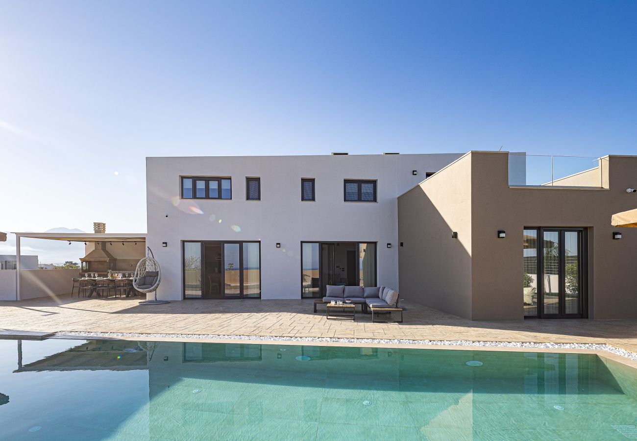 Villa in Panormo - Villa Azure – Luxury Sea View Villa