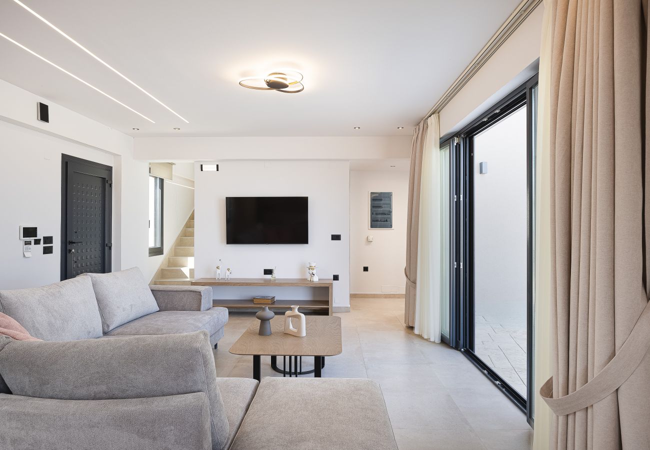 Villa in Panormo - Villa Azure – Luxury Sea View Villa