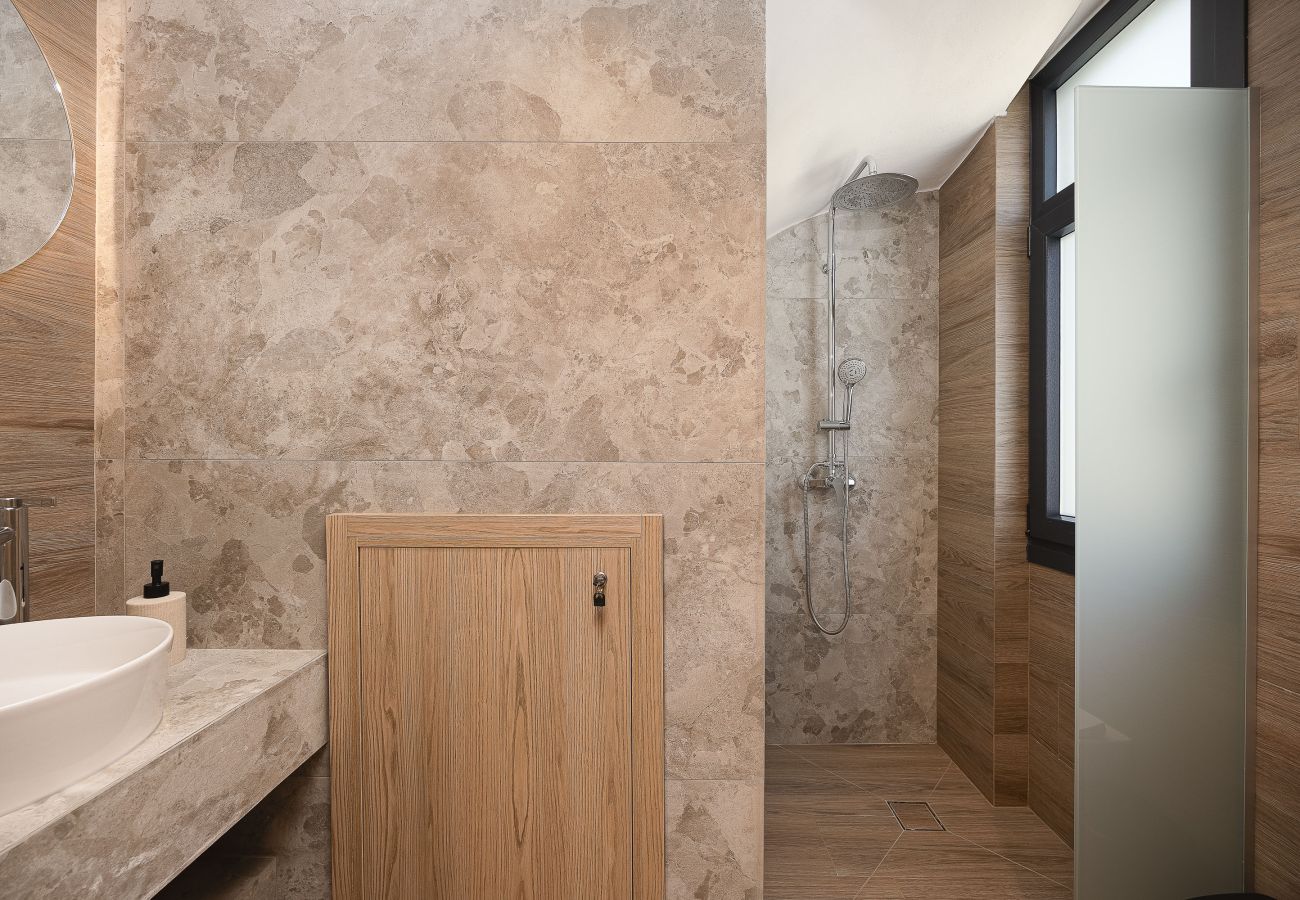 Villa in Panormo - Villa Azure – Luxury Sea View Villa