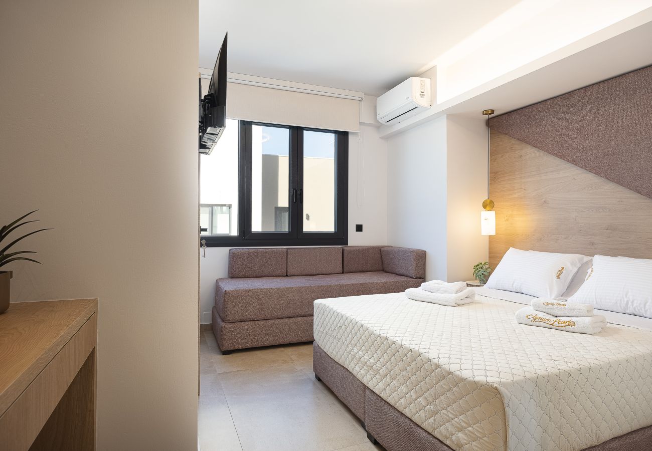 Villa in Panormo - Villa Azure – Luxury Sea View Villa