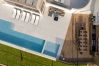 Villa in Bali - Dias Grand Villa - Indoor & Outdoor Pools 
