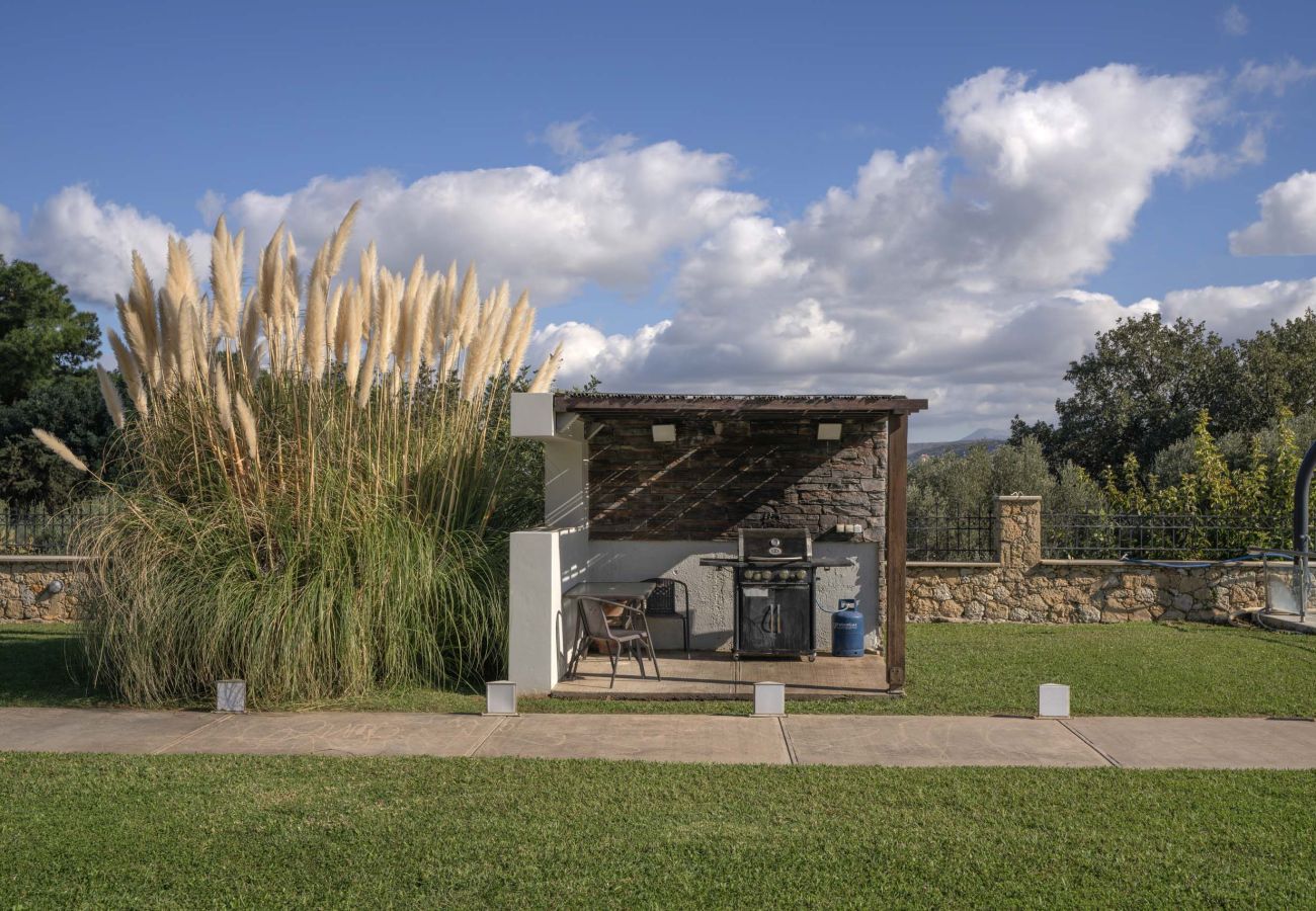 Villa à Tria Monastiria - Villa Sfedami - Pool with Children Safety Fence