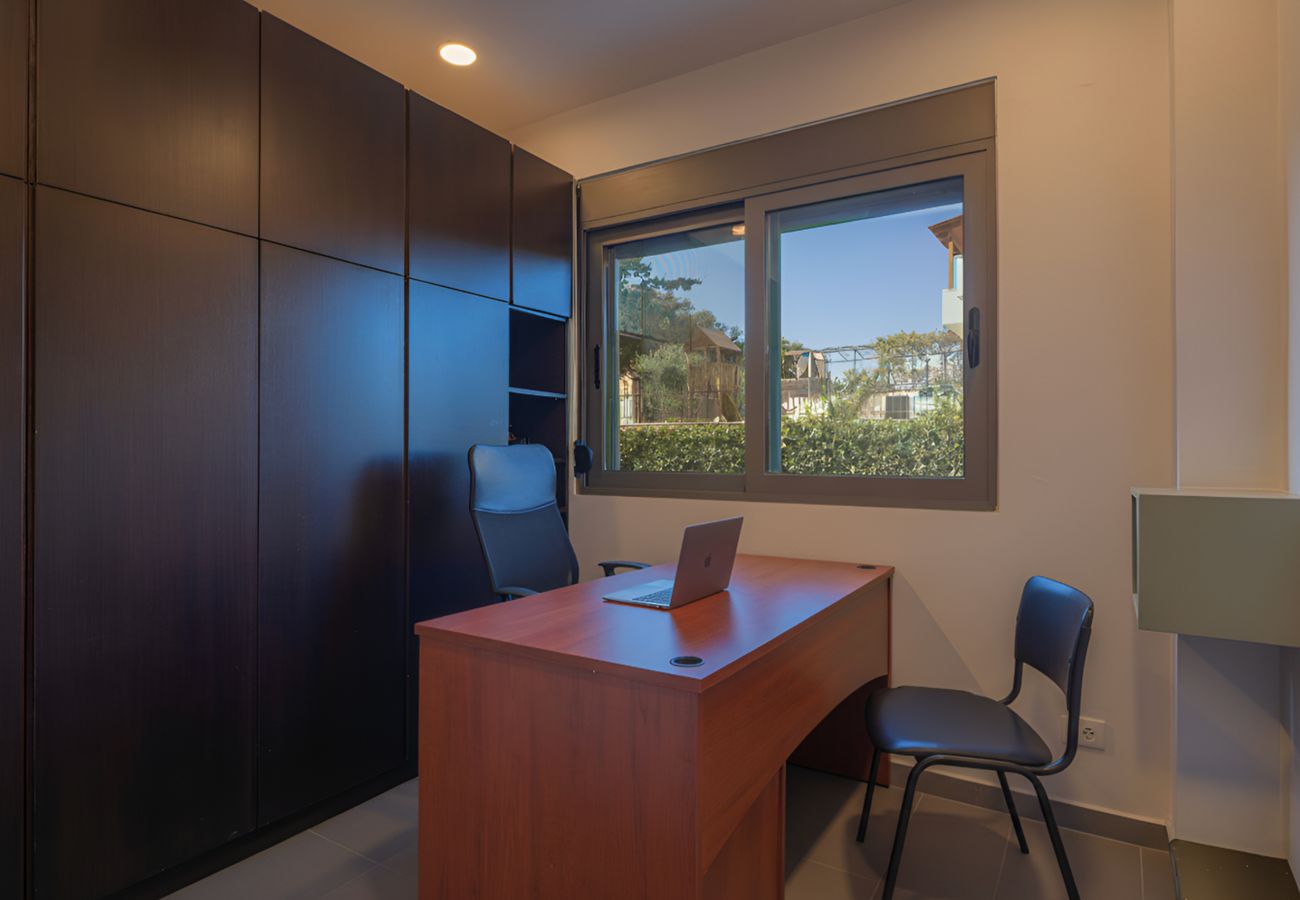 Villa à Tria Monastiria - Villa Sfedami - Pool with Children Safety Fence