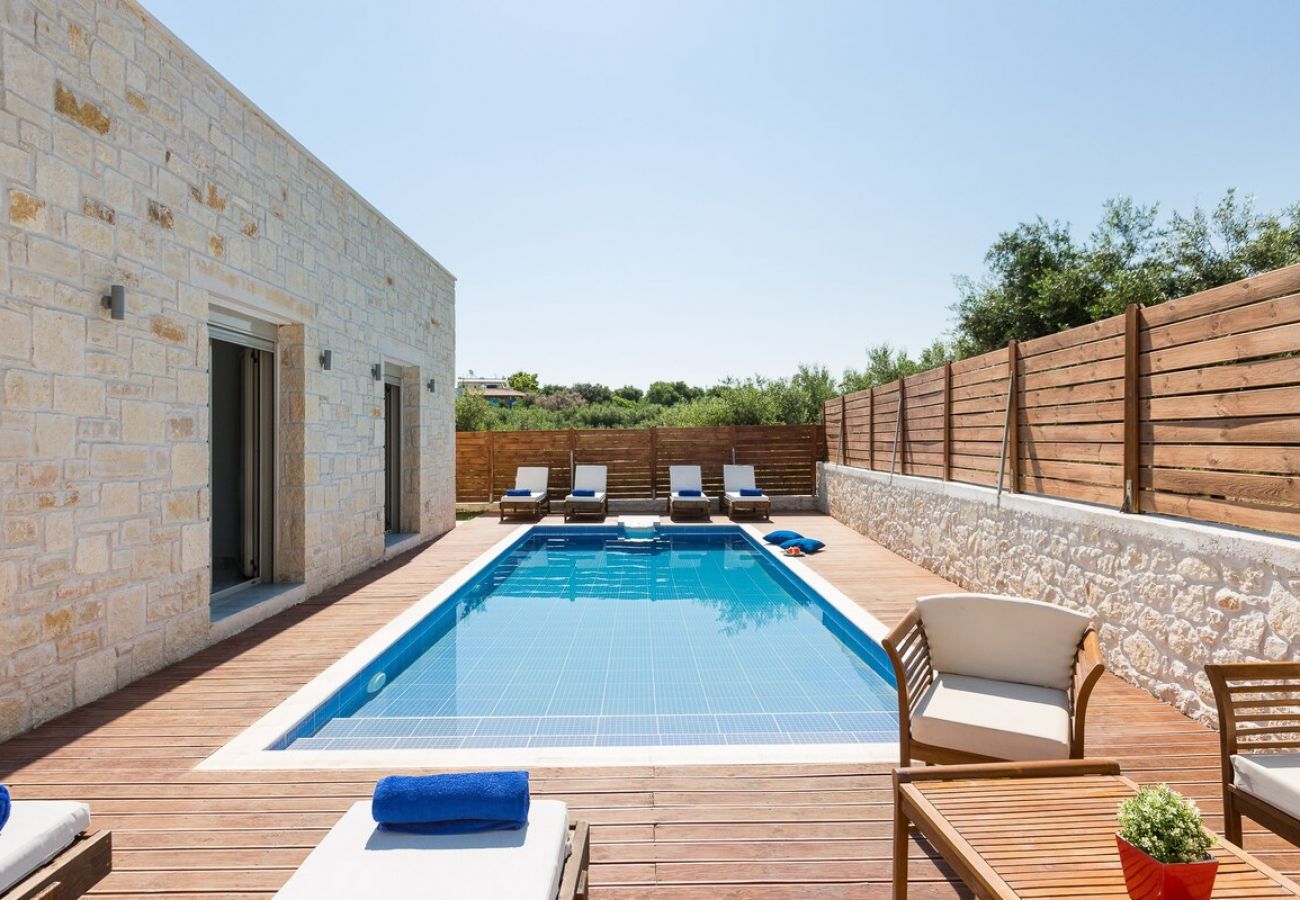 Villa à Rethymno - Villa Vera - With Private Heated Pool & Jacuzzi 